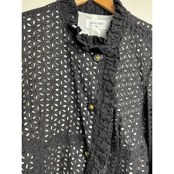 Skirtin Around 8 Black and White Floral Eyelet Ruffle Edged Jacket w Buttons - Picture 2 of 8